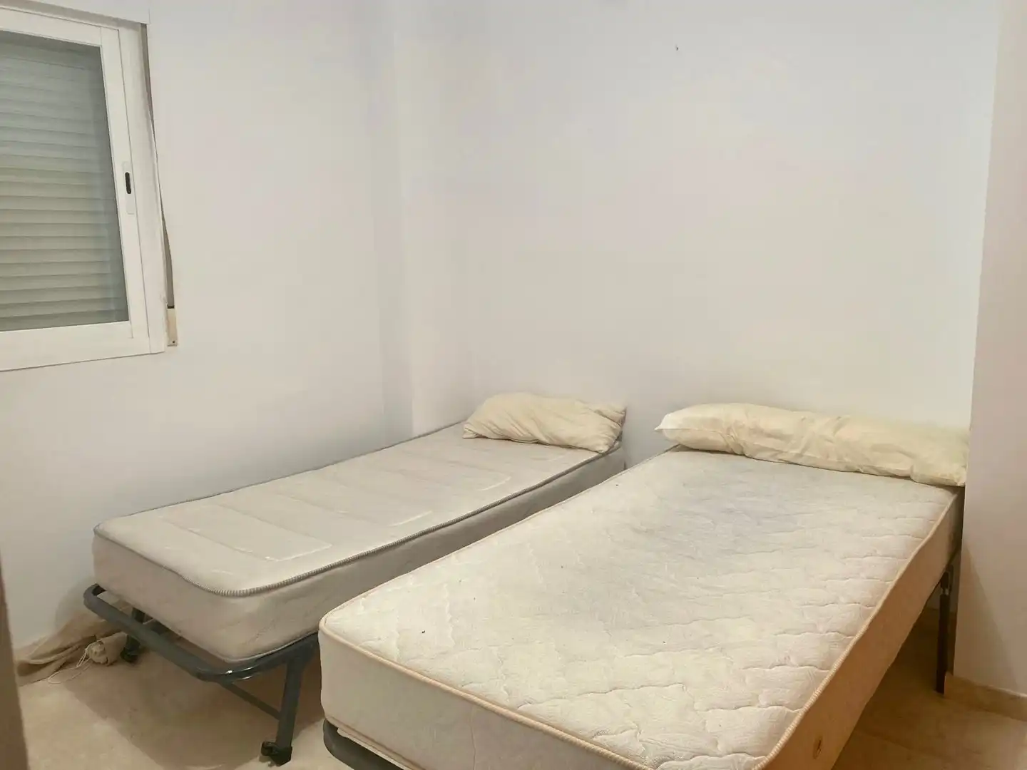 Habitación de Piso en venta en Albolote con Aire acondicionado, Trastero y Amueblado