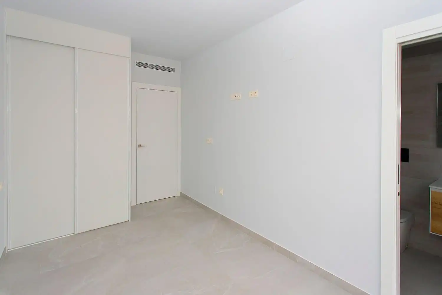 Apartment with pool for sale in Calle RAMON GALLUD 164, imagen 15
