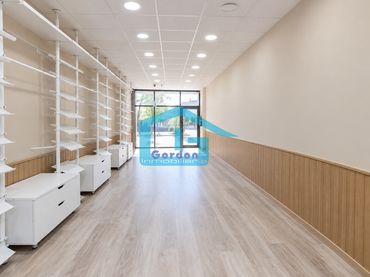 Local comercial de lloguer a N/A 44