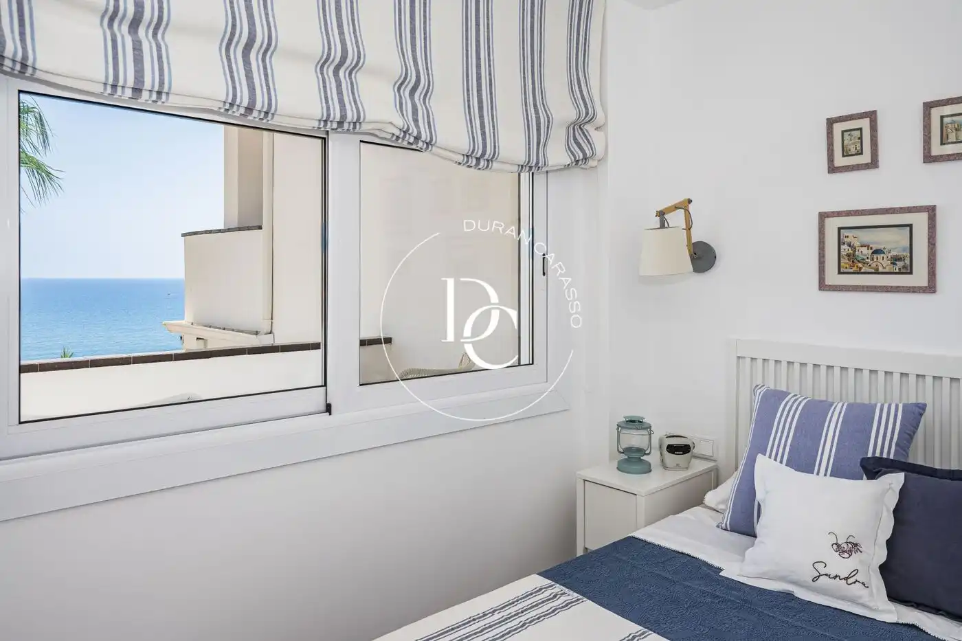 Schlafzimmer von Maisonette zum Verkauf in Sitges mit Klimaanlage, Heizung und Privatgarten