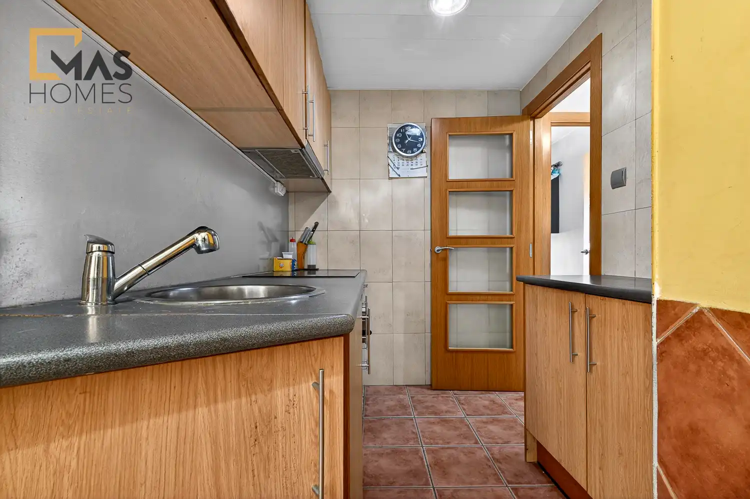Küche von Wohnung zum Verkauf in Terrassa mit Klimaanlage, Heizung und Terrasse
