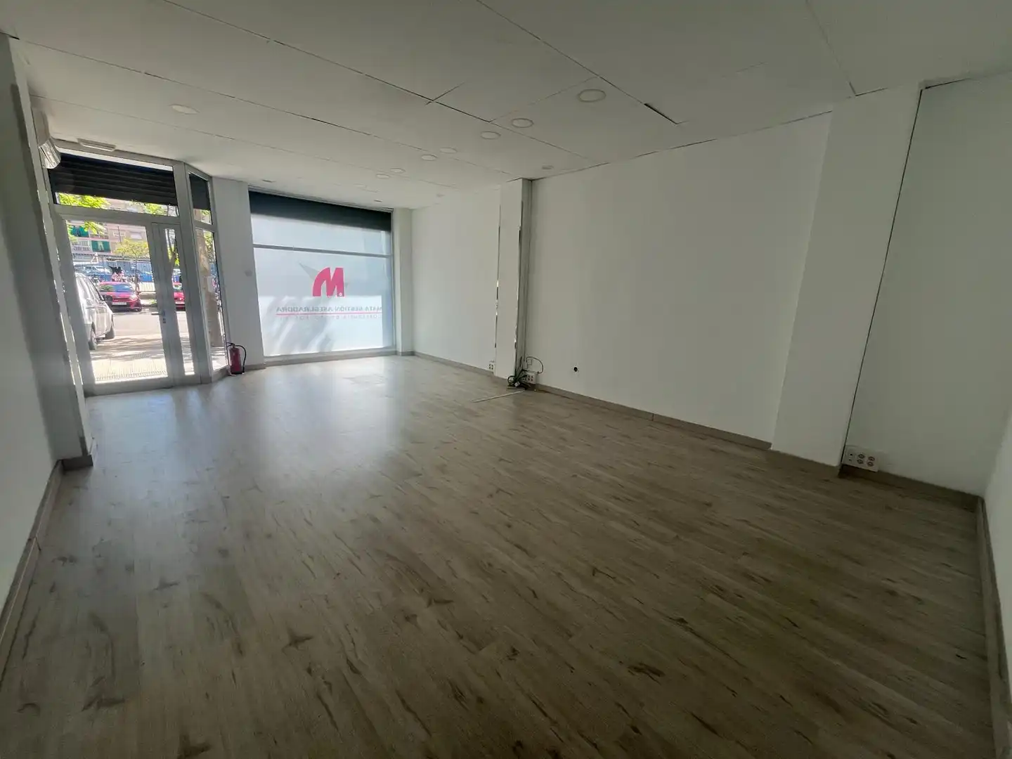 Local de alquiler en Zaragoza con Aire acondicionado y Parquet