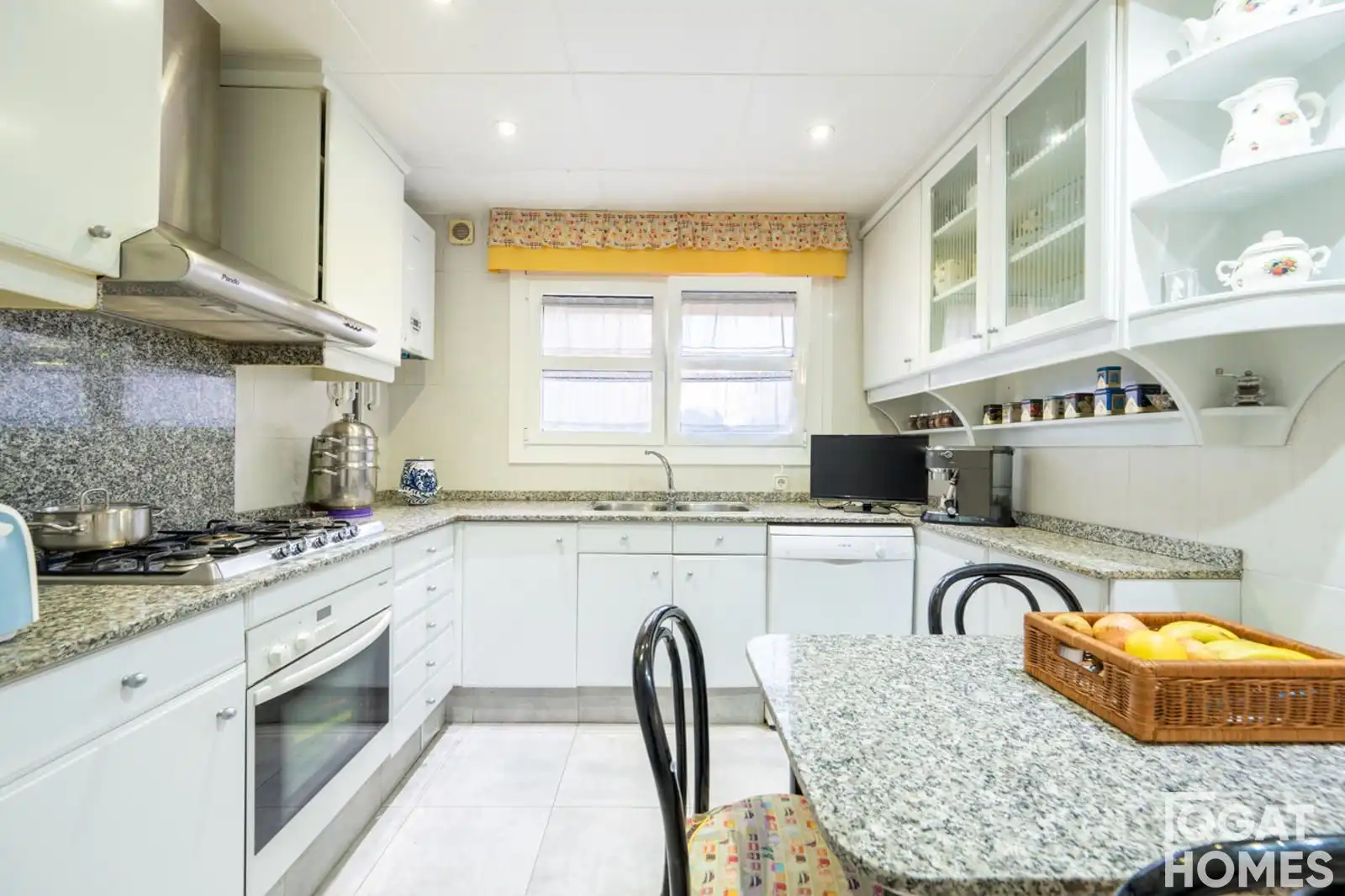 Kitchen of Detached homes for sale in Sant Cugat del Vallès  with Air Conditioner, Heating and Terrace