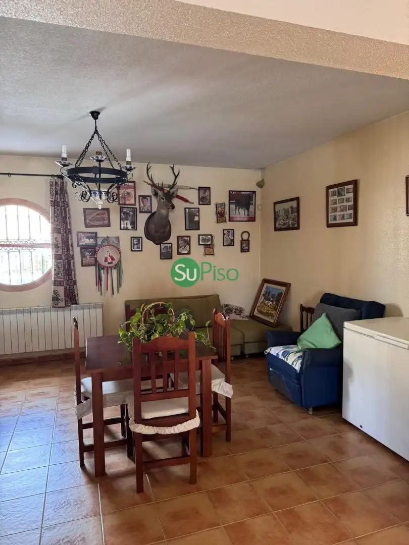 Casa o xalet en venda a Calle Laurel, 30, Borox