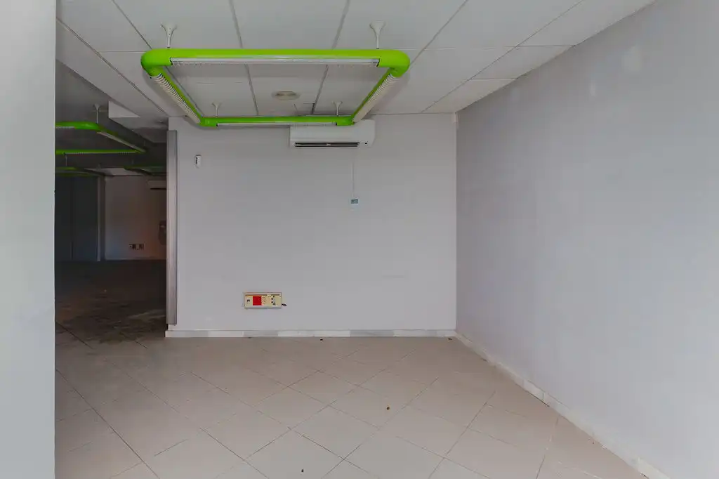 Geschaftsraum zur Miete in Almería