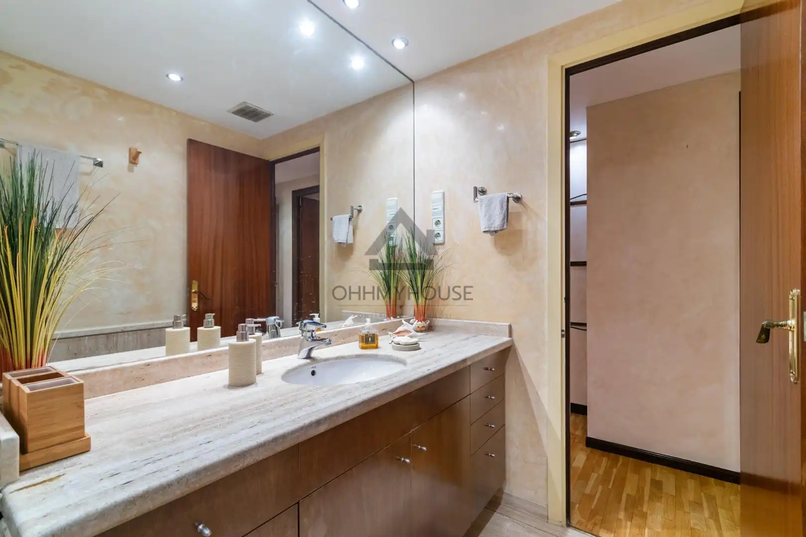 Bany de Apartament en venda en Horta - Guinardó