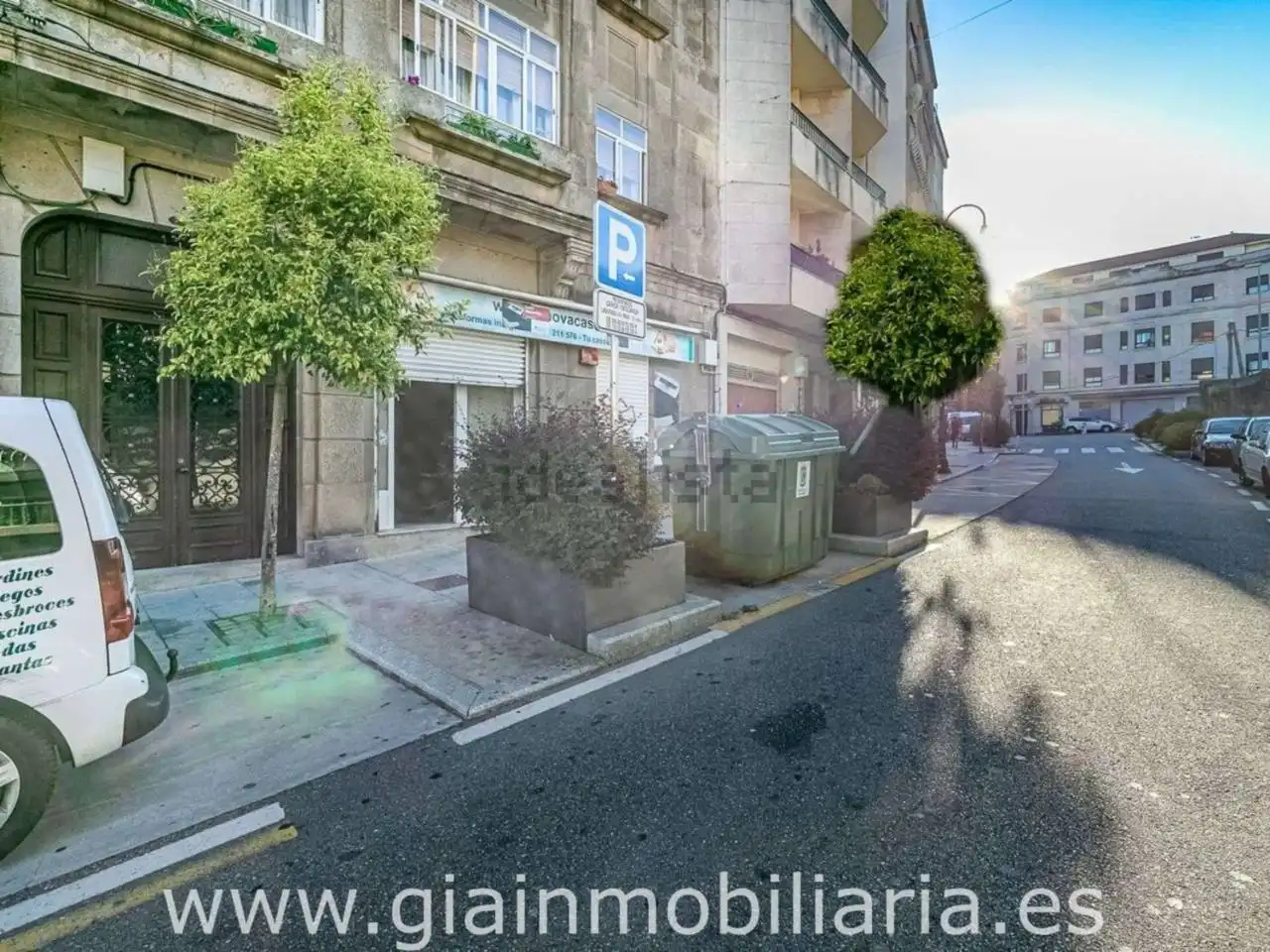 Local comercial en venta en Calle Tomas Alonso 194, imagen 3