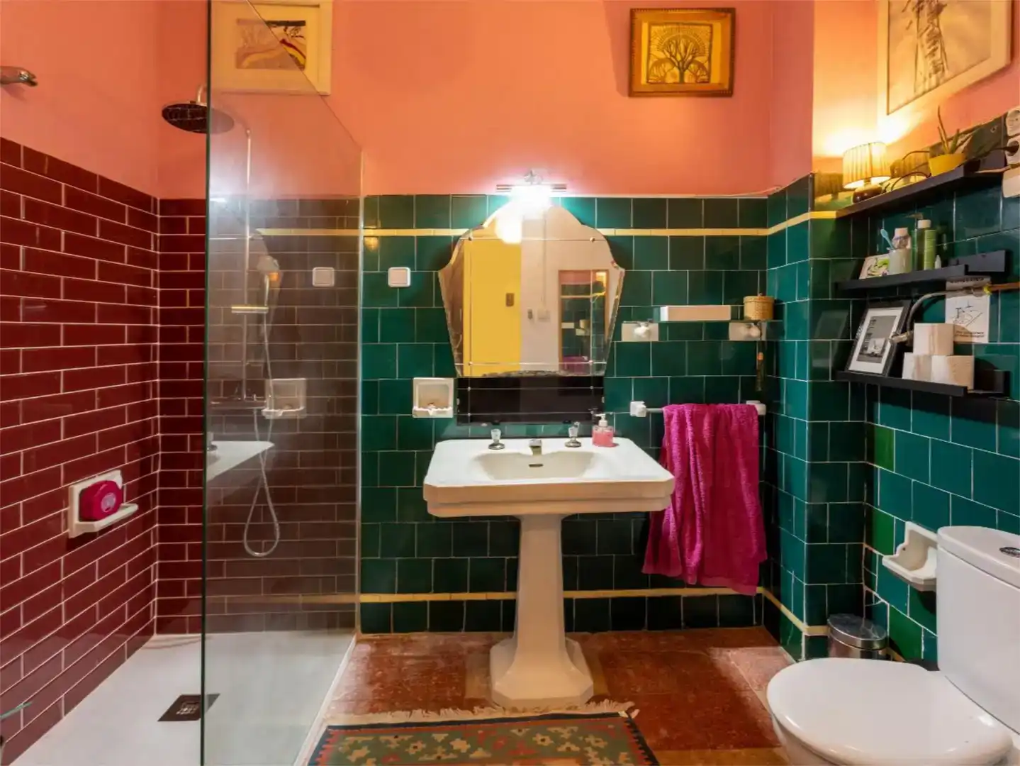 Baño de Ático para compartir en Valencia con Amueblado y Balcón
