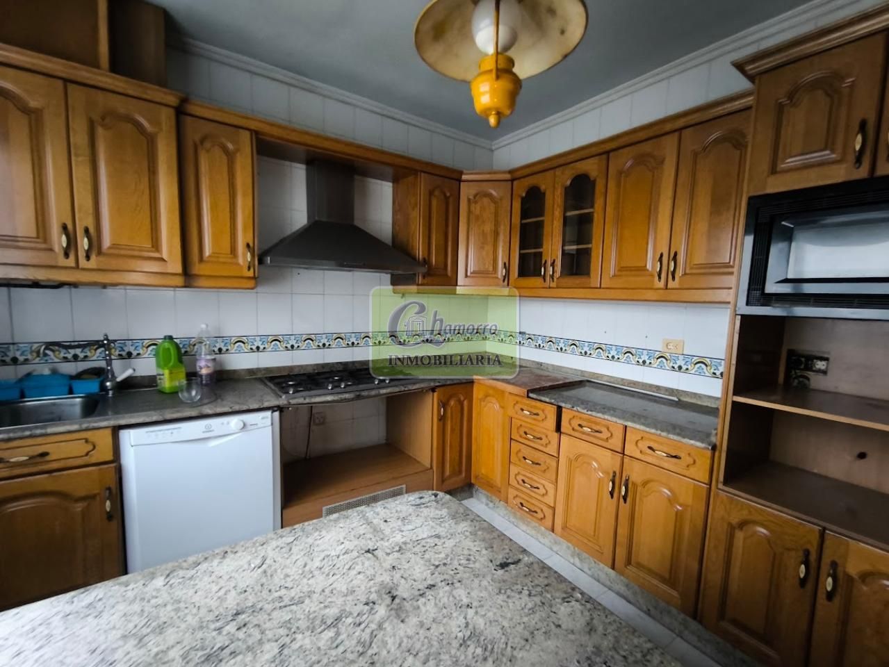 Cuina de Dúplex en venda en Ferrol amb Calefacció i Parquet