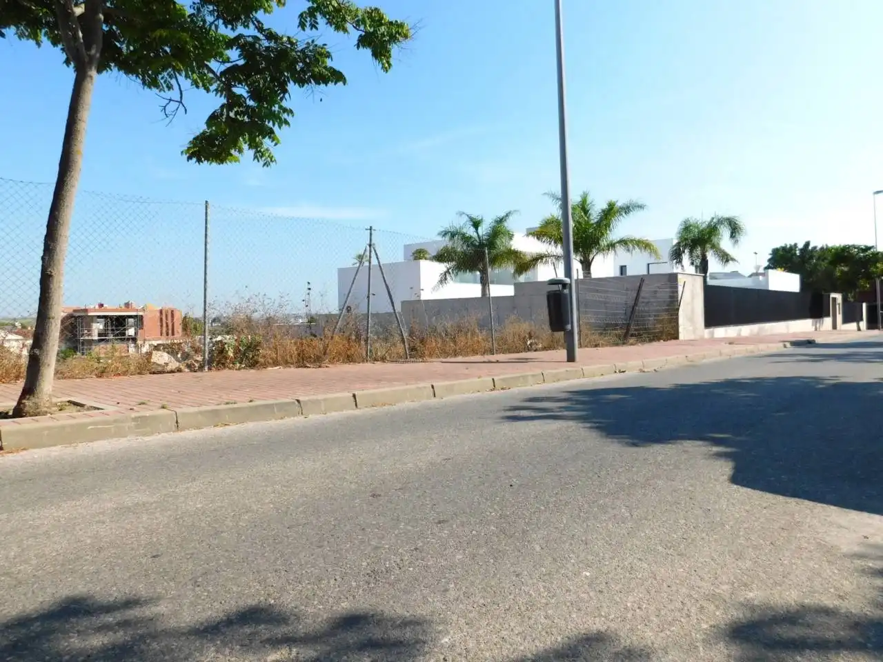 Wohnbaugrundstück zum Verkauf in Calle Bulgaria, imagen 6