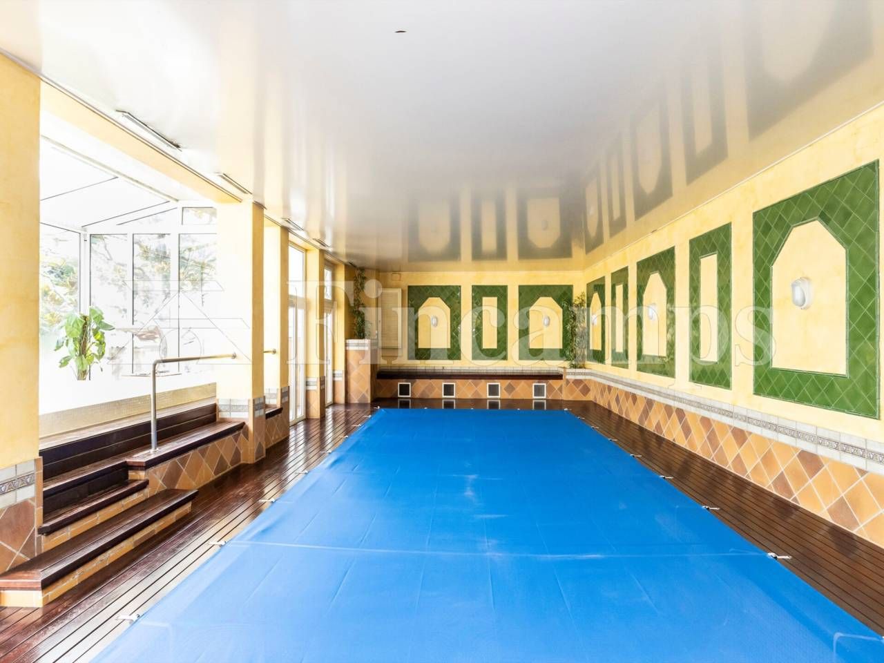 Swimming pool of House or chalet for sale in Sabadell  with Air Conditioner, Heating and Private garden