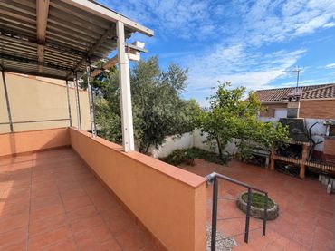 Casa con jardín en venta en Carrer de Mataró 16