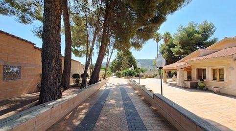 Gran oportunidad de inversión junto a Ibi casa, piscina, tenis y múltiples posibilidades de negocio., immagine 2