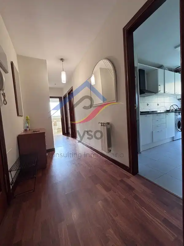 Piso de alquiler en Miengo con Calefacción, Jardín privado y Amueblado