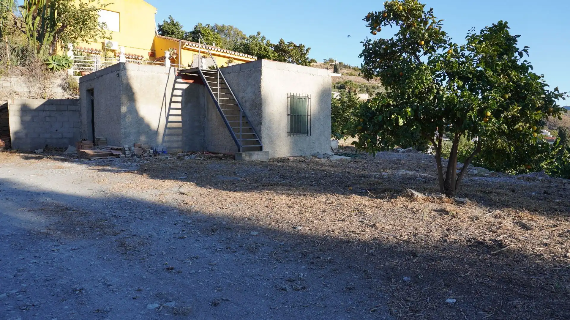 Finca rústica en venta en Motril con Jardín privado, Terraza y Trastero