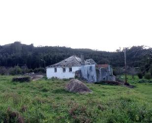 Vista exterior de Casa o xalet en venda en O Vicedo  amb Jardí privat