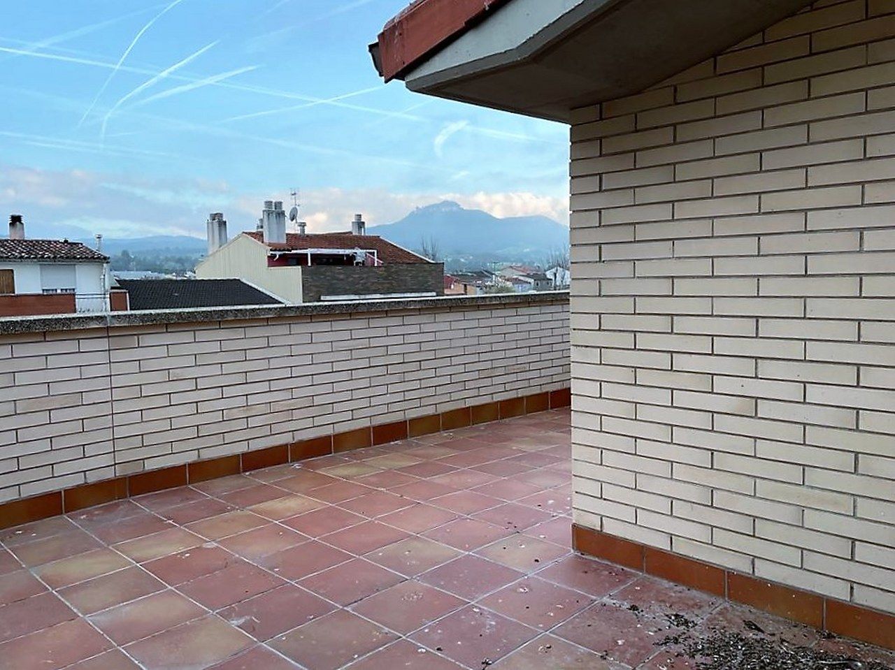 Terrassa de Dúplex en venda en Santa Margarida de Montbui amb Terrassa i Alarma