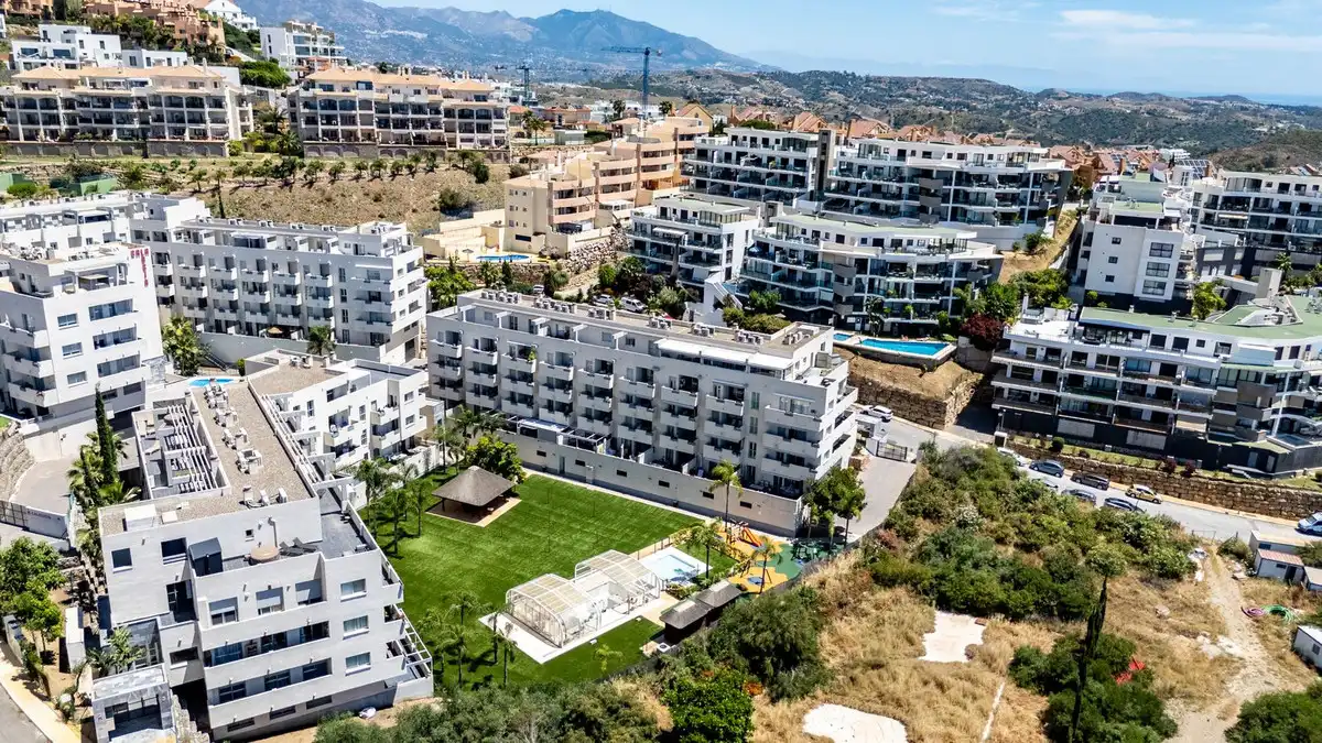 Vista exterior de Apartamento en venta en Mijas con Aire acondicionado, Calefacción y Terraza