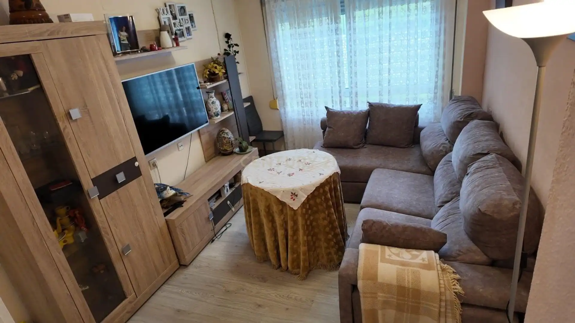 Living room of Flat for sale in Cáceres Capital  with Storage room