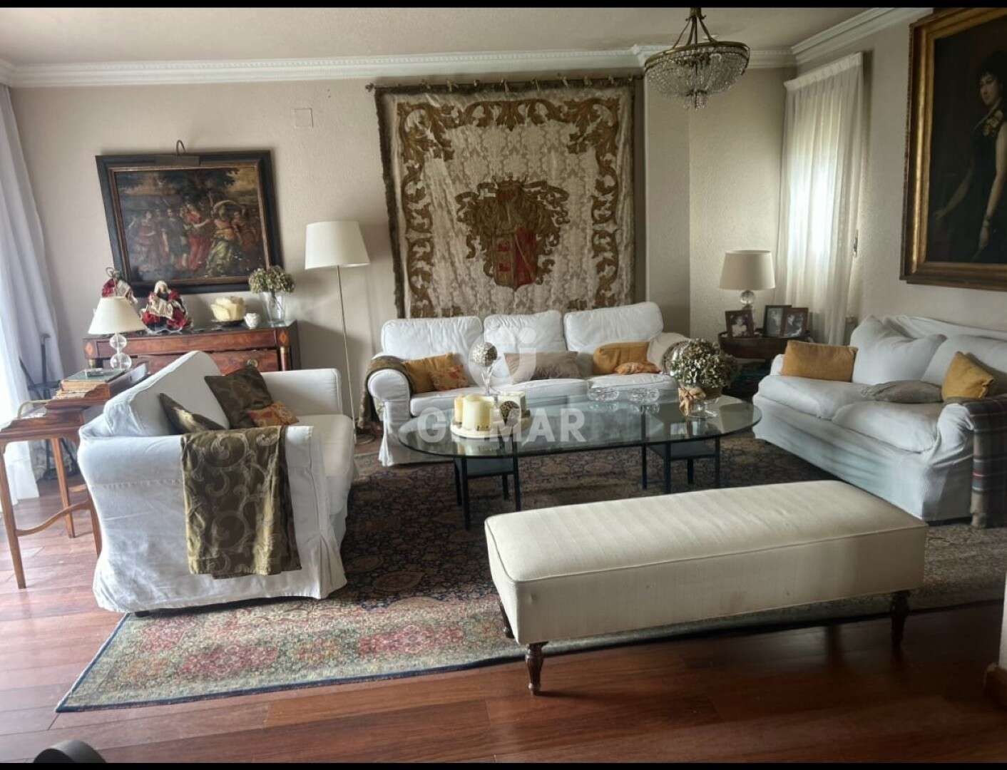 Living room of Single-family semi-detached for sale in Pozuelo de Alarcón  with Swimming Pool