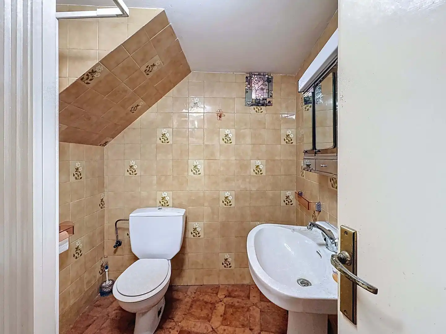 Baño de Casa o chalet en venta en Pontevedra Capital  con Calefacción y Terraza
