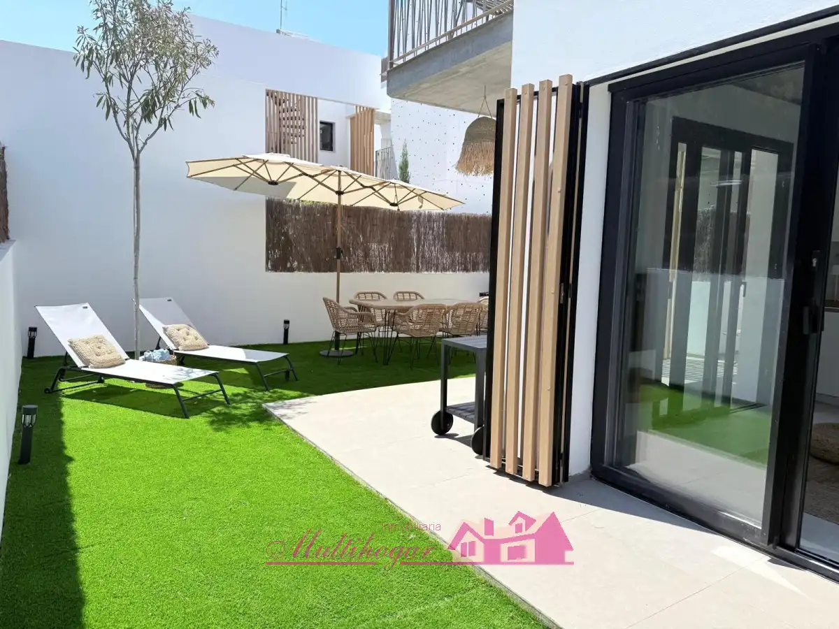 Terraza de Planta baja en venta en Sant Antoni de Portmany con Aire acondicionado, Calefacción y Jardín privado