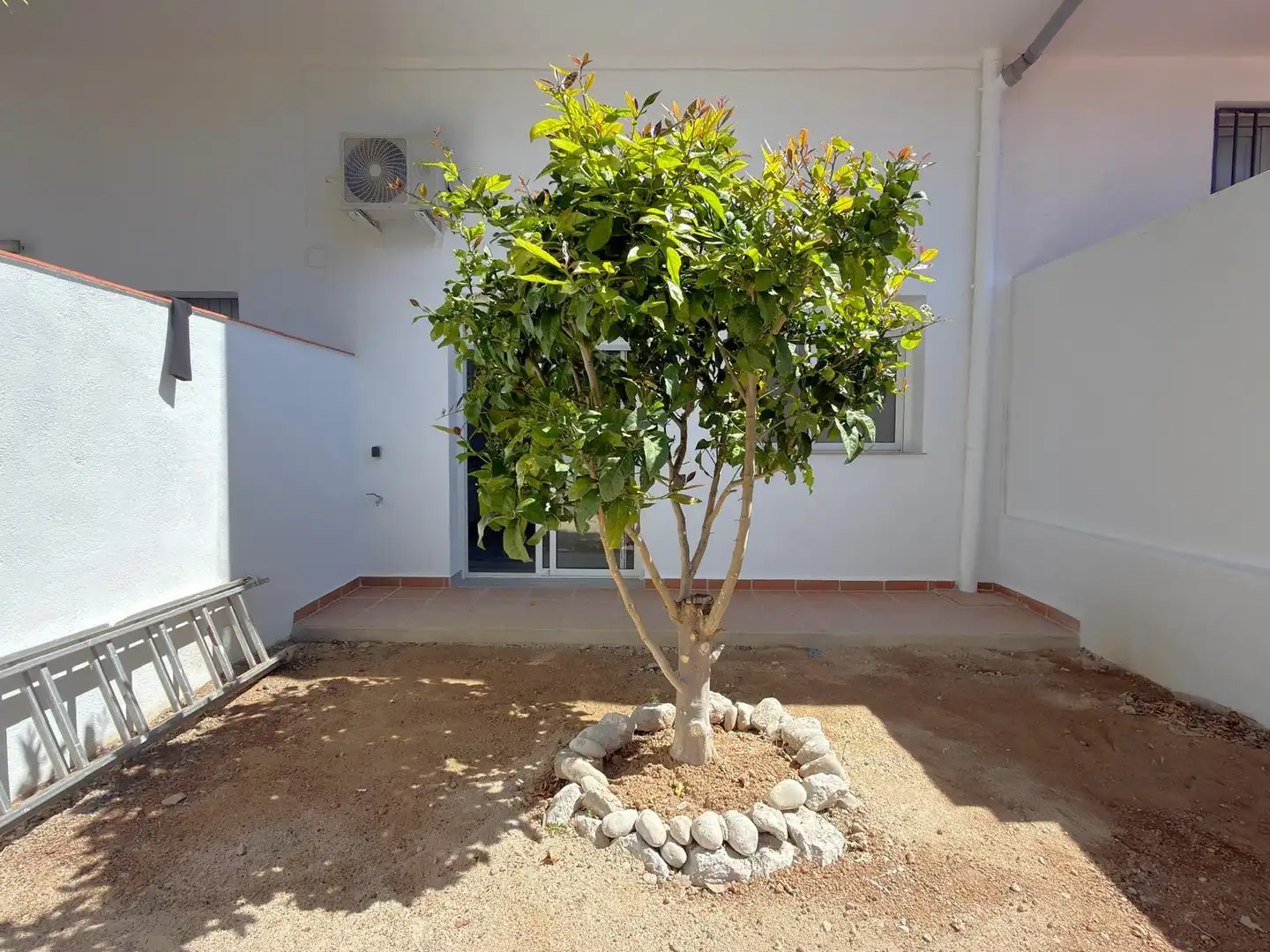 Garden of Ground floor for sale in Vilanova i la Geltrú  with Air Conditioner, Heating and Private garden
