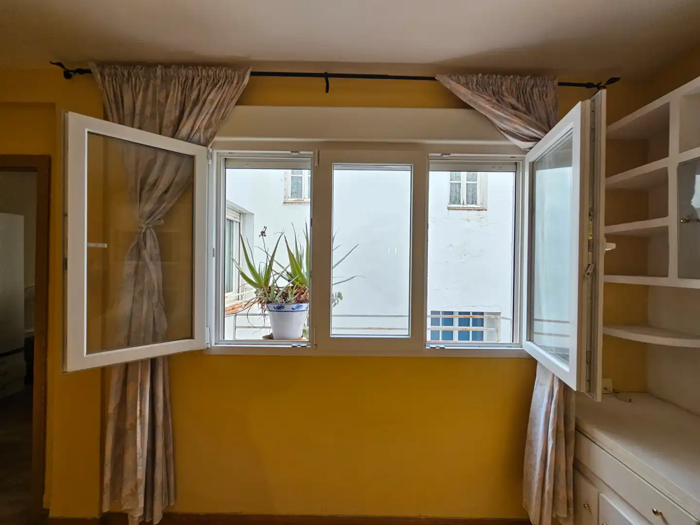Bedroom of Flat for sale in Granada