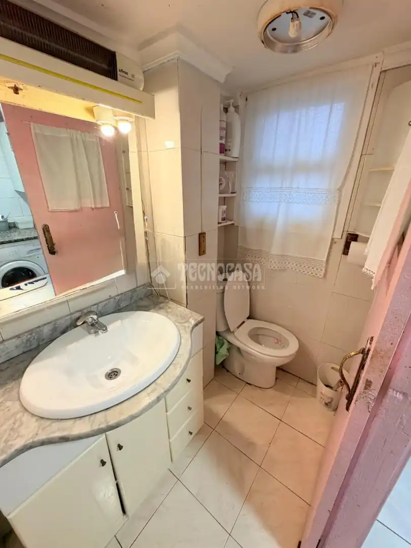 Baño de Piso en venta en Santander