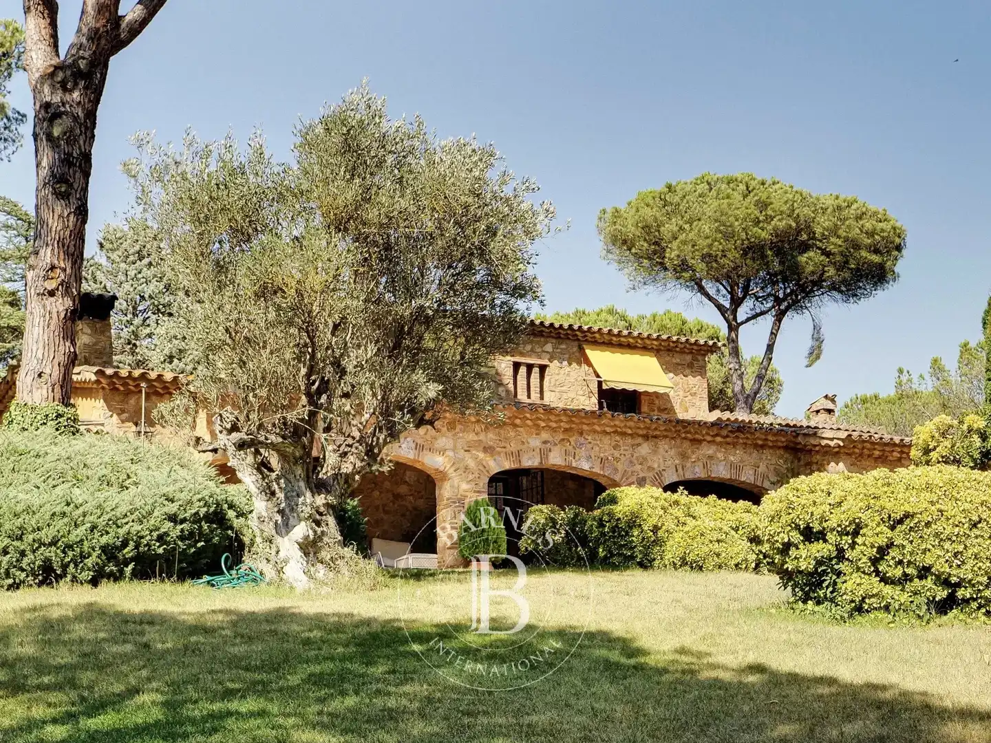 Jardí de Finca rústica en venda en Caldes de Malavella amb Calefacció, Piscina i Internet