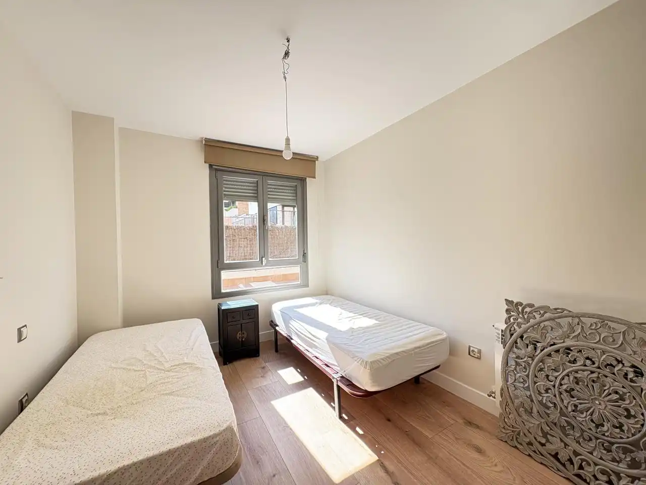 Habitación de Planta baja de alquiler en Las Rozas de Madrid con Aire acondicionado, Calefacción y Terraza