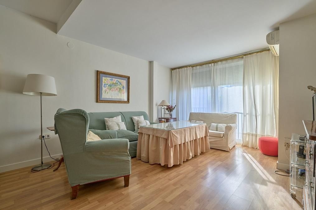 Flat for sale in Divina Pastora - La Yeguada, Avenida - Divina Pastora - Plaza de Toros