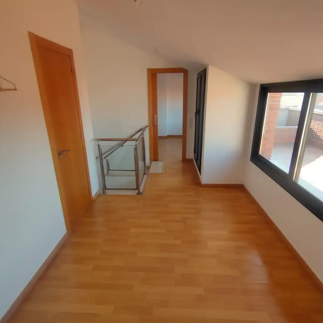 Maisonette zum Verkauf in Manresa mit Heizung, Terrasse und Balkon