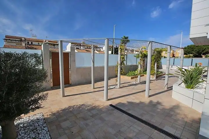 Detached house with pool for sale in Calle Calle Azorín, imagen 17