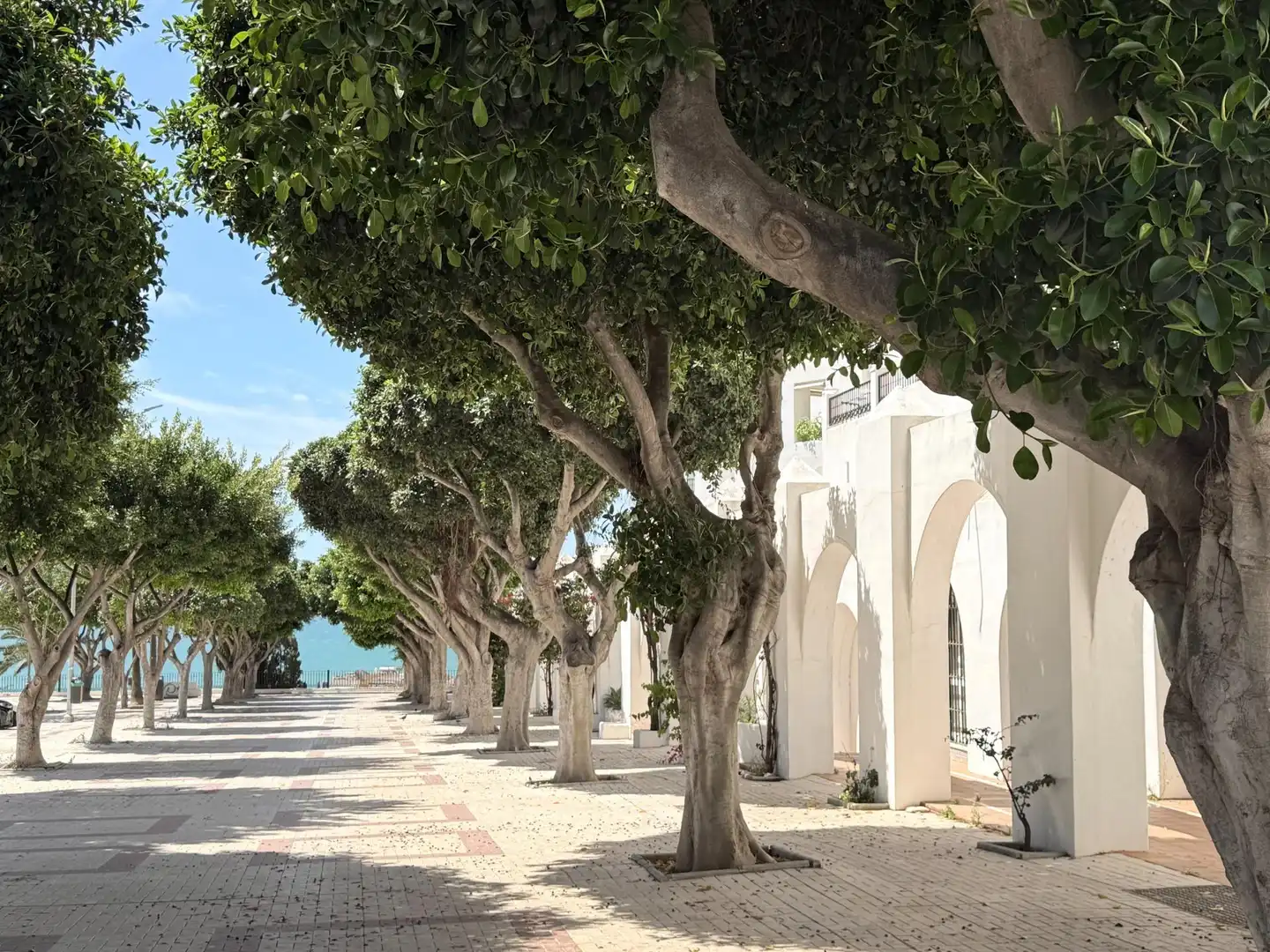 Außenansicht von Wohnung zum Verkauf in Torremolinos mit Klimaanlage, Heizung und Privatgarten