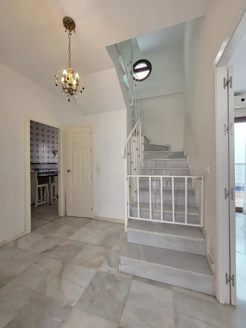 Casa a schiera con terrazza in vendita a cervantes, imagen 3