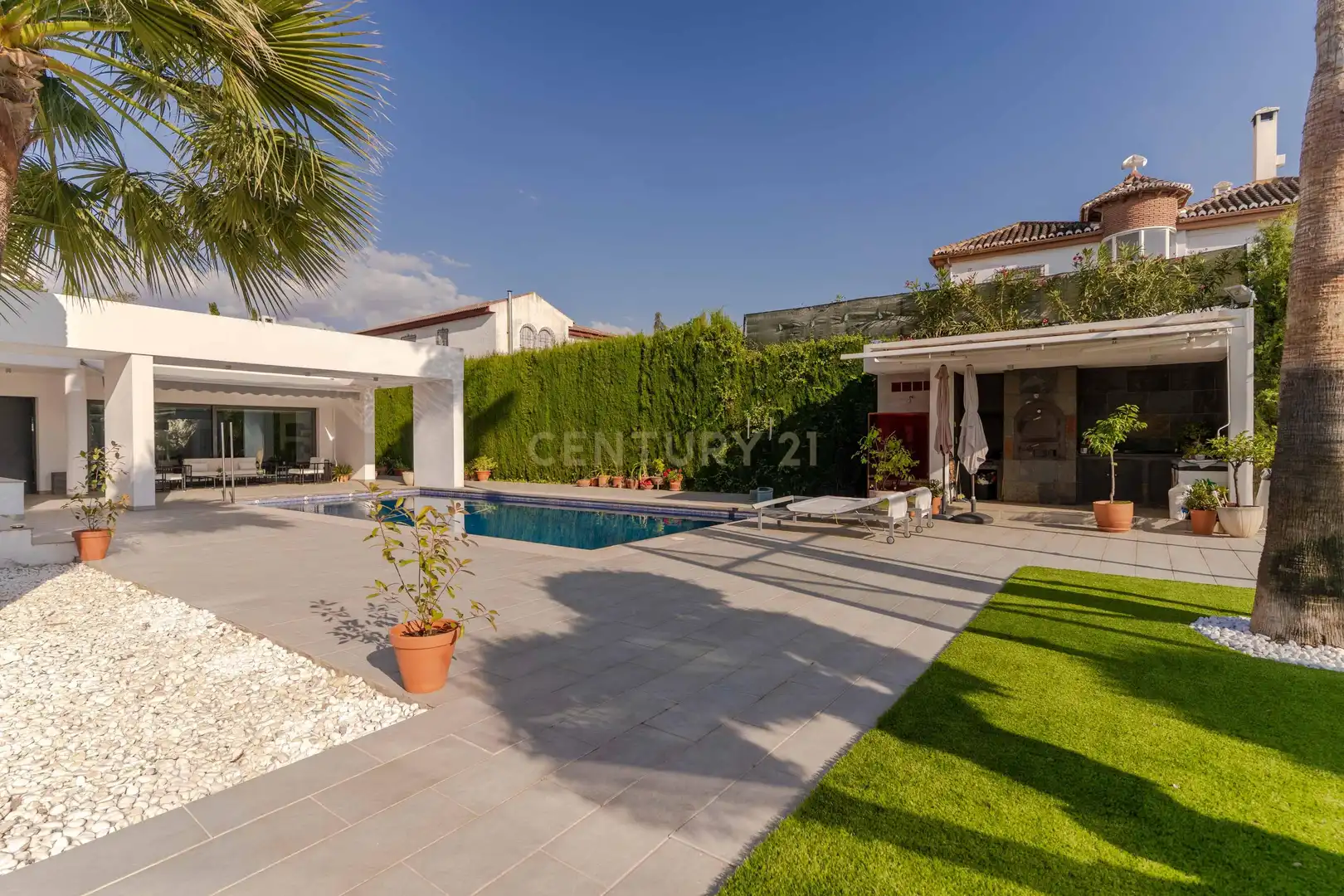Vista exterior de Casa o xalet en venda en Gójar amb Aire condicionat, Jardí privat i Traster