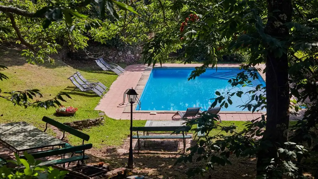 Casa amb piscina en venda a Guntín 1, imagen 3