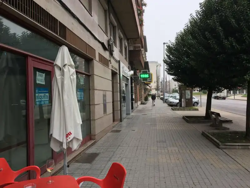 Local comercial en venda a Flores de Sil - La Placa, imagen 9