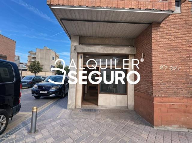 Local comercial en Alquiler en Calle Lagartera en Entrevías