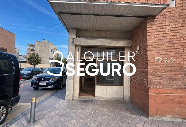 Photo 1 of Premises to rent in Calle Lagartera, Entrevías, Madrid