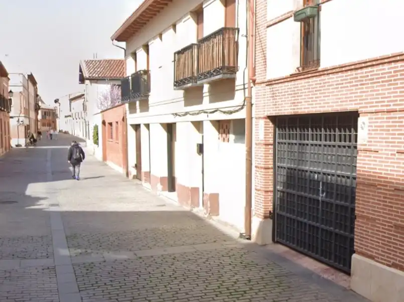Außenansicht von Garage zur Miete in Casco histórico