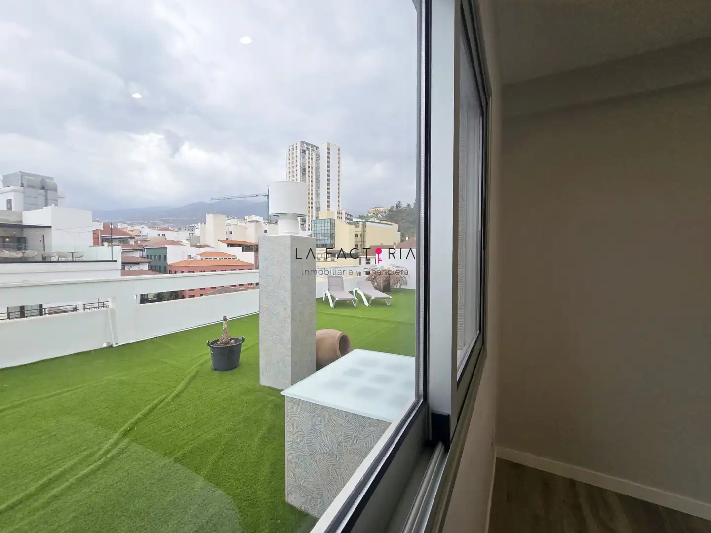 Àtic amb ascensor en venda a Zona Martiánez