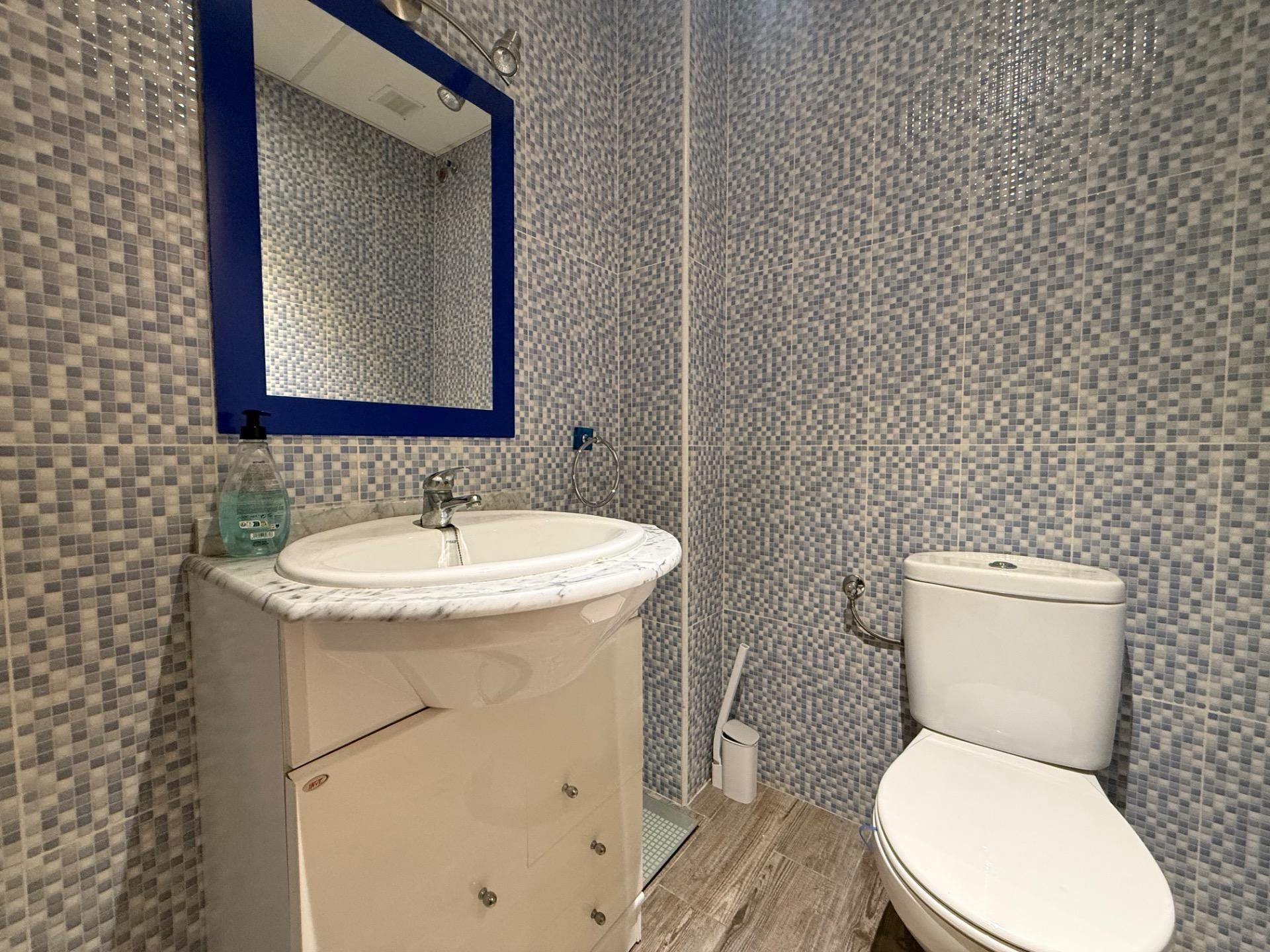 Bathroom of Flat for sale in Deltebre  with Parquet flooring