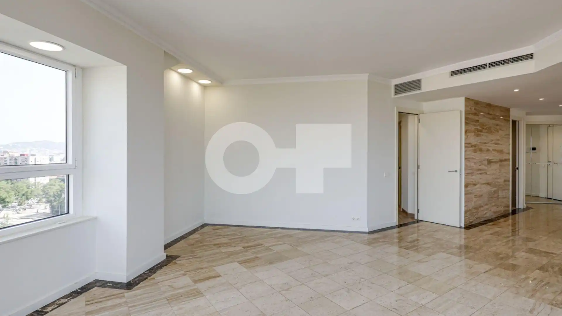 Wohnungen zum Verkauf in Barcelona mit Heizung, Terrasse und Abstellraum