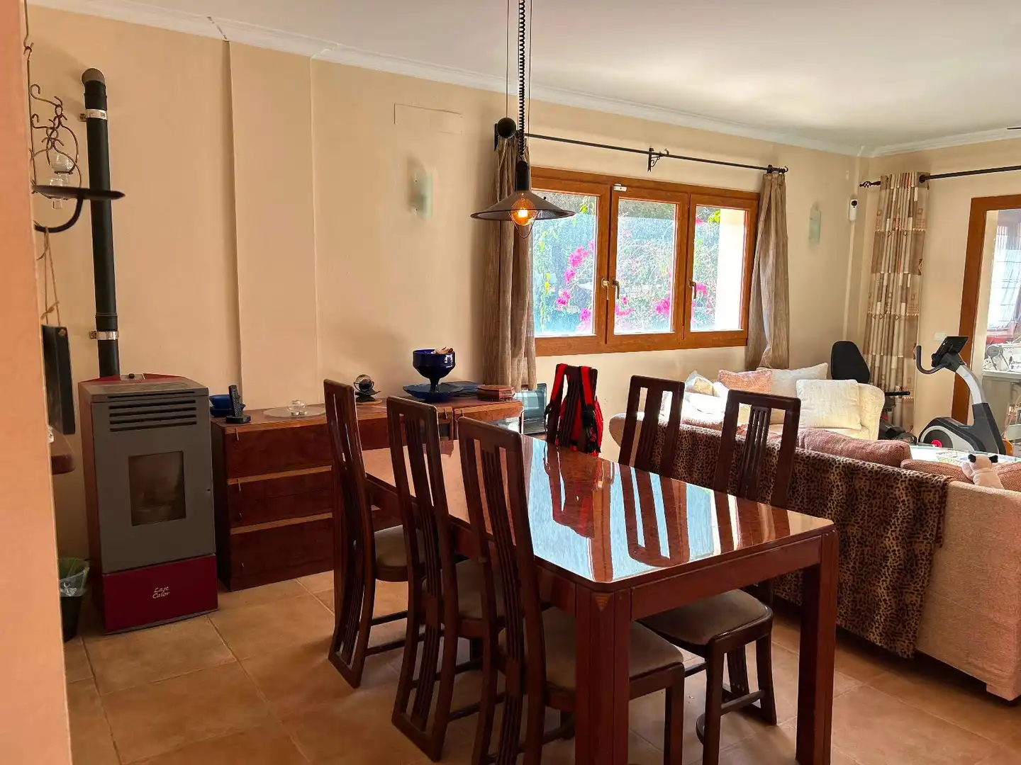 Esszimmer von Geschaftsraum zum Verkauf in Calvià mit Klimaanlage, Terrasse und Möbliert