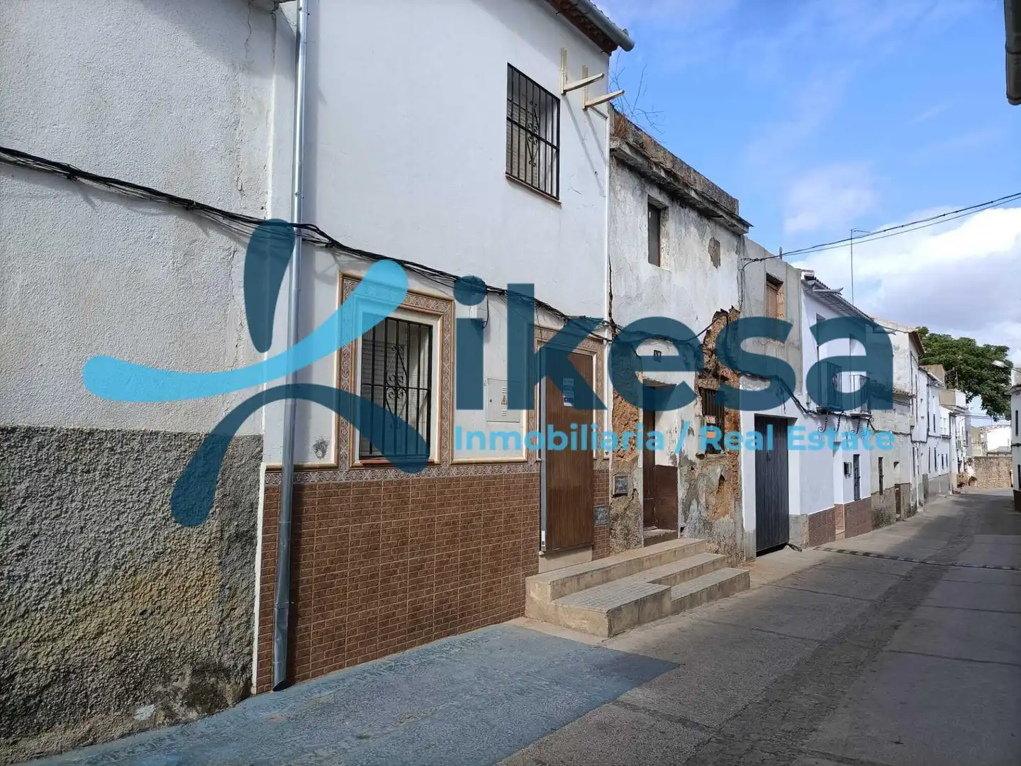 Vista exterior de Casa adosada en venta en La Puebla de los Infantes con Terraza