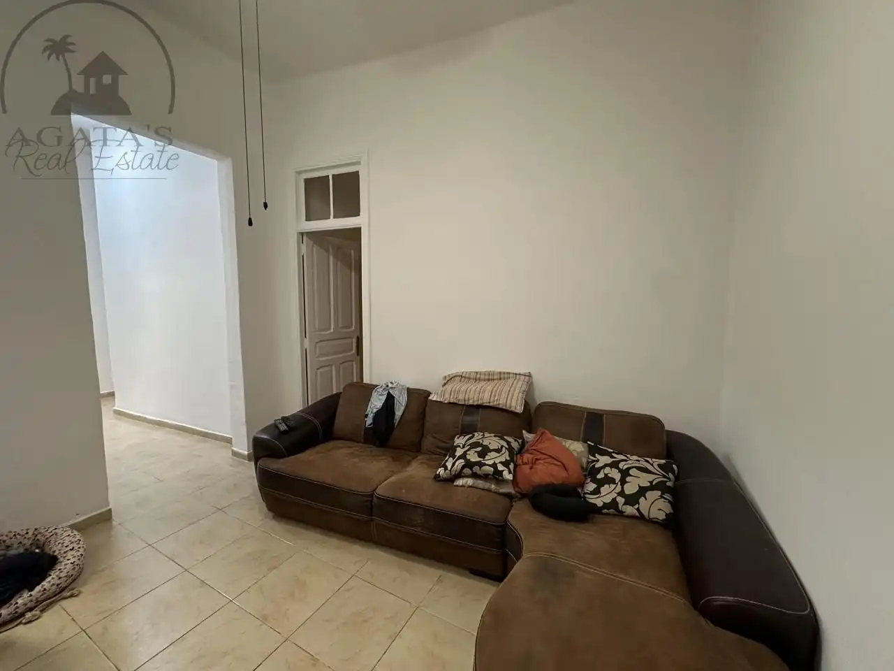 Living room of Ground floor for sale in Santa Cruz de Tenerife  with Air Conditioner and Furnished