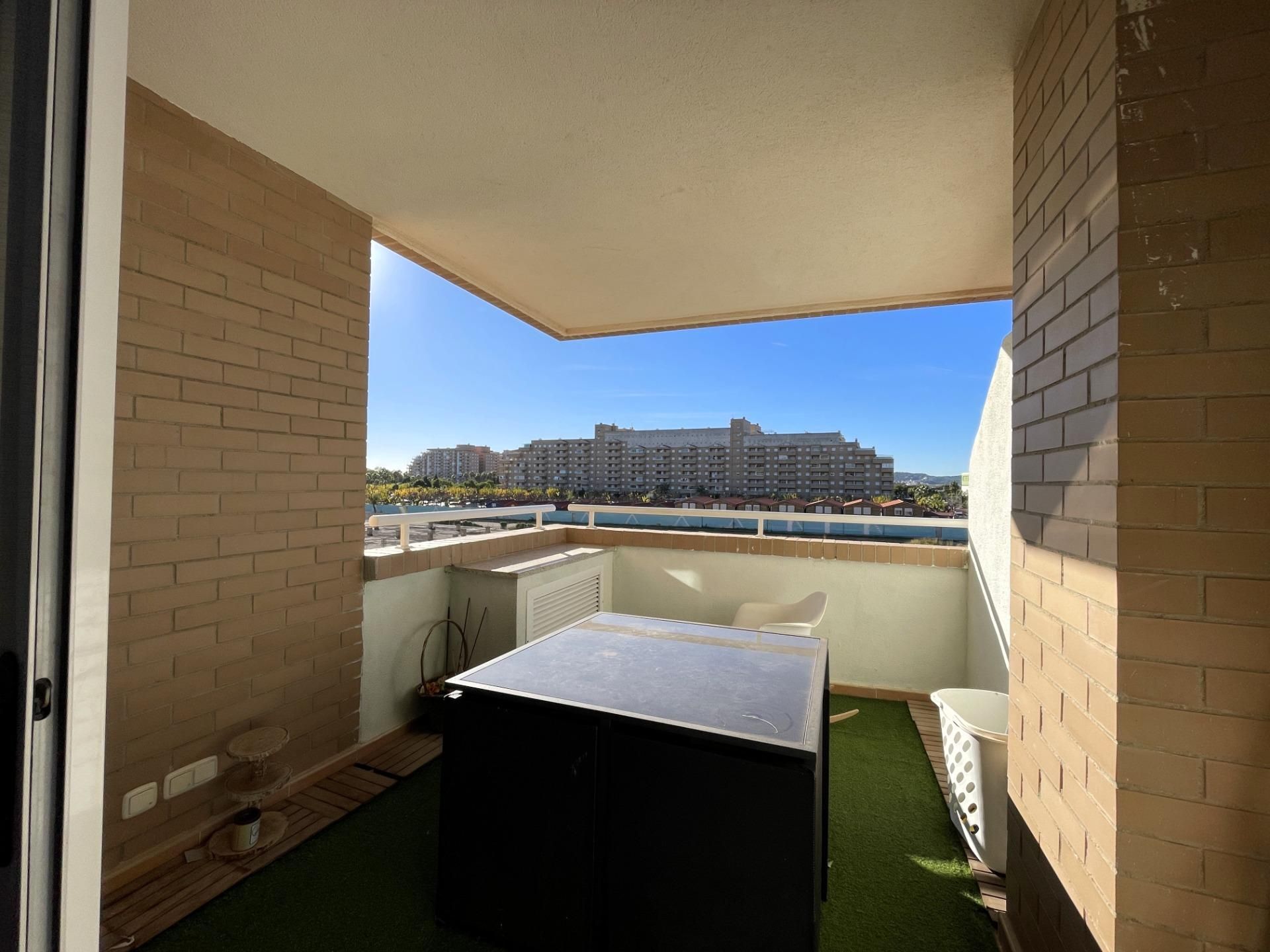 Terrassa de Apartament en venda en Oropesa del Mar / Orpesa amb Aire condicionat, Calefacció i Jardí privat