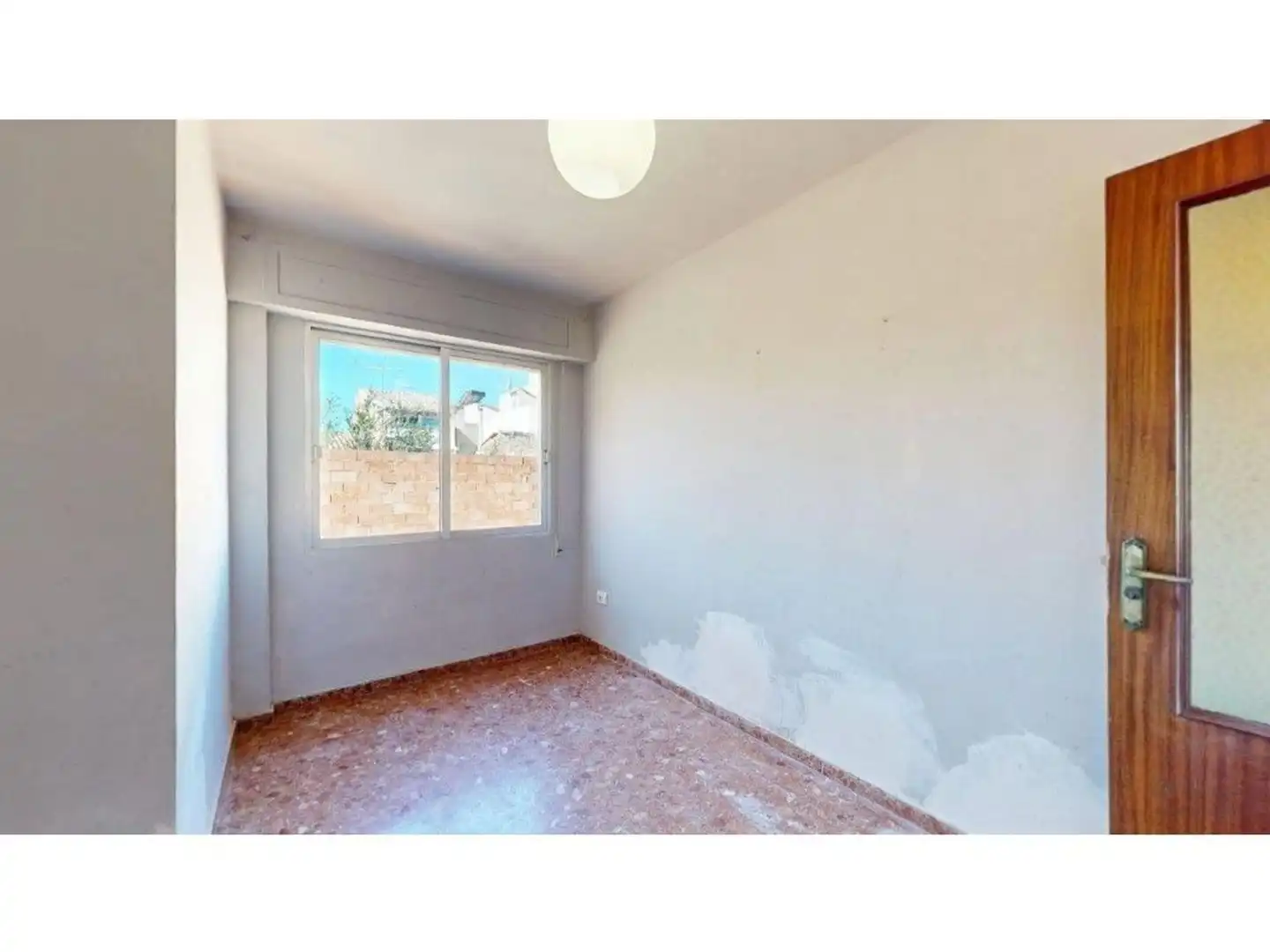 Habitación de Casa adosada en venta en Casinos con Jardín privado, Terraza y Trastero